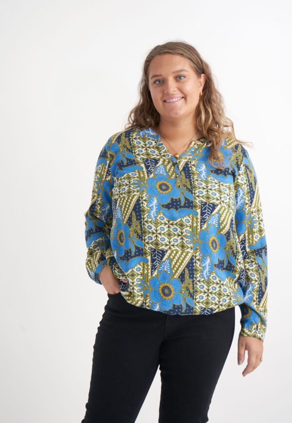 Adia - Bluse - Admaiya - Daphne Blue - Xl/54-56 billede