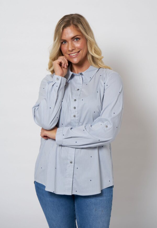 Shjennifer - Light Blue - Skjorte - 46 billede