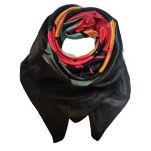 Satin Tørklæde Rød Blomst - Soft Beauty