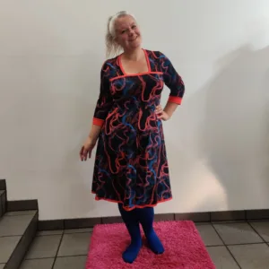 Plus size kjole - Genkei Laser Game - Amamiko