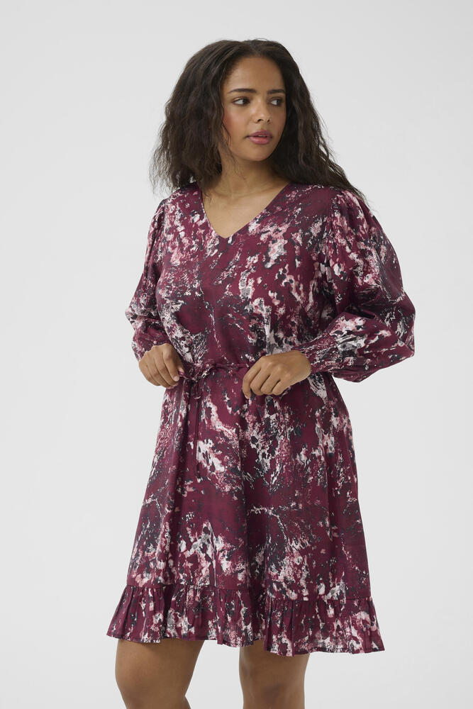 Kjole - KCmina - Red/Black Abstract Graphic - Kaffe Curve billede