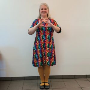 Plus size kjole - Tulla Colorful Love - Amamiko